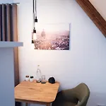 Lejlighed - Apartment-wohnung 3 - Wohnraum Auf Zeit *