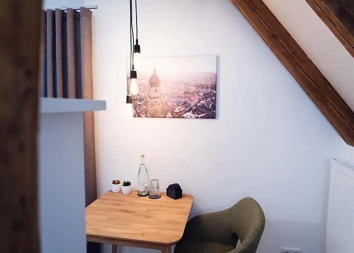 Appartamento - Apartment-wohnung 3 - Wohnraum Auf Zeit *