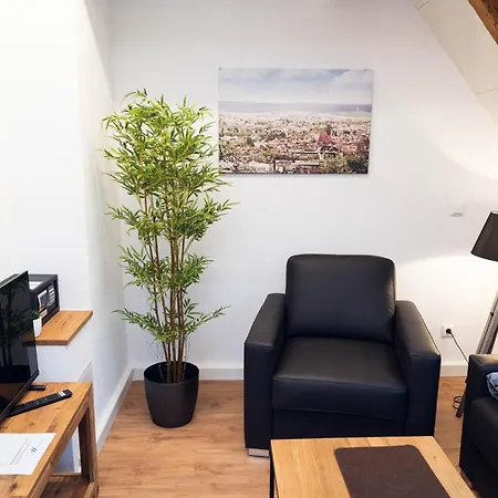 Apartment - Apartment-wohnung 3 - Wohnraum Auf Zeit Amberg