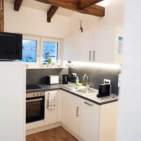 - Apartment-wohnung 3 - Wohnraum Auf Zeit Apartment Amberg