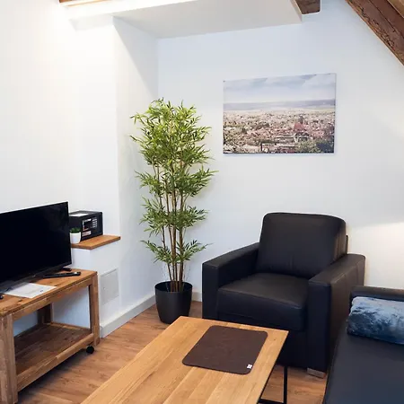 - Apartment-wohnung 3 - Wohnraum Auf Zeit * Amberg