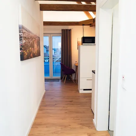 Apartmán - Apartment-wohnung 3 - Wohnraum Auf Zeit Amberg