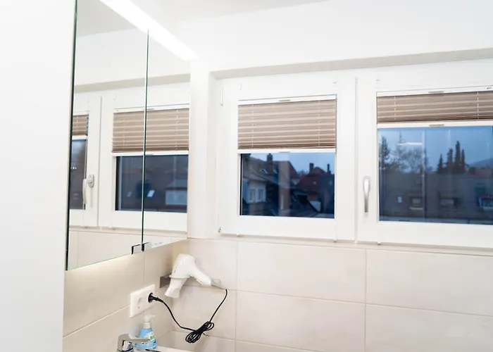- Apartment-wohnung 3 - Wohnraum Auf Zeit דירה